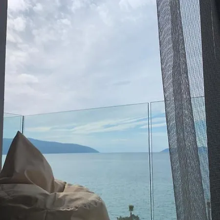 Esbjerg Hotel Vlorë