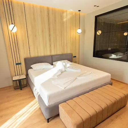 Esbjerg Hotell 4*
